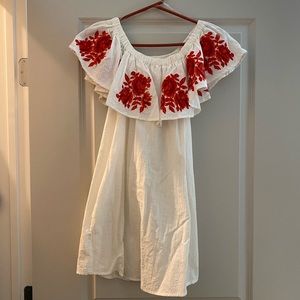 Cute sundress!